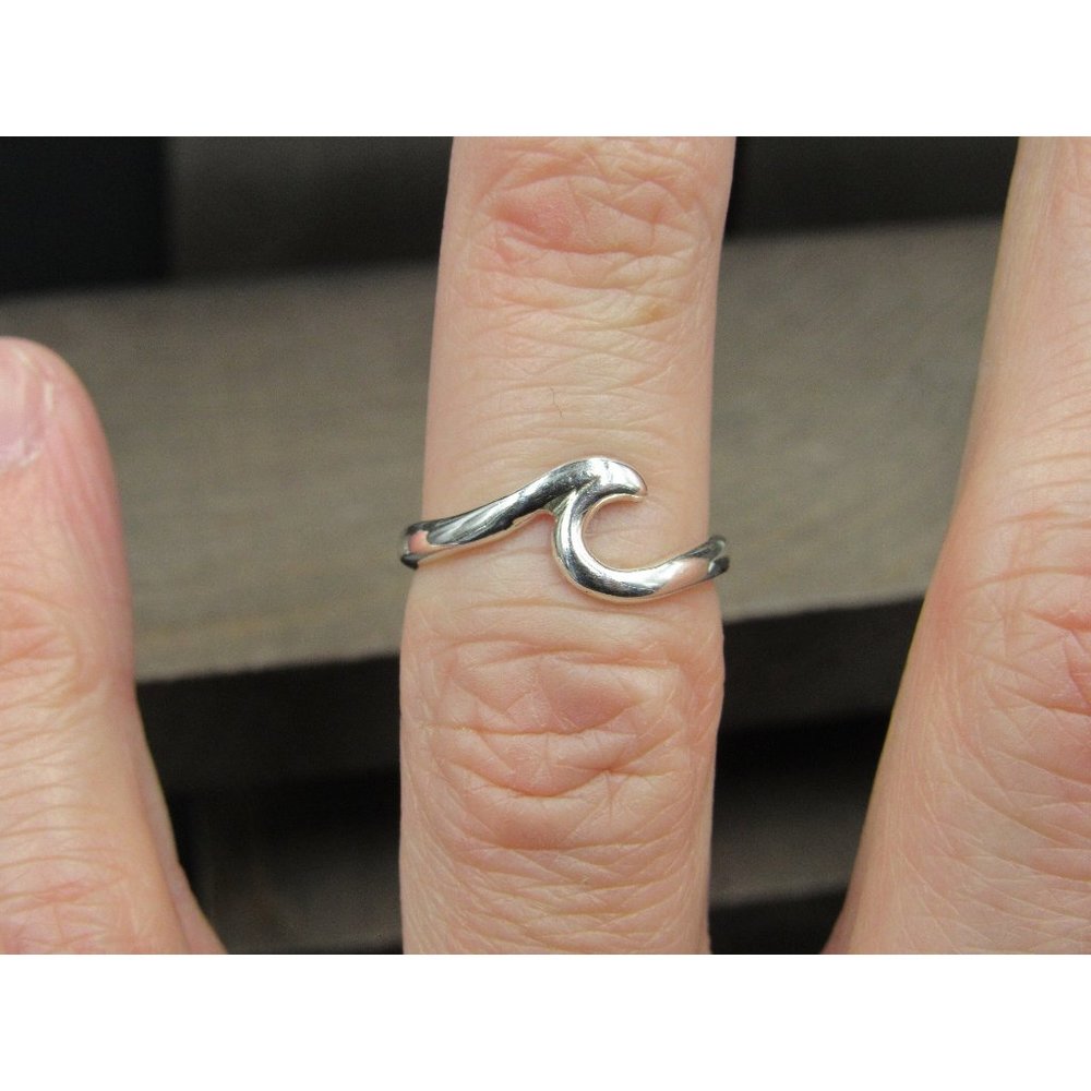 Size 5 Sterling Silver Cute Small Thick Ocean Wave Band Ring